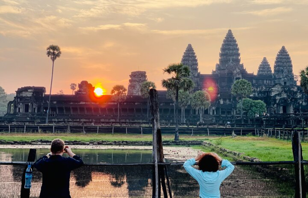 Angkor Wat Sunrise Tour from Siem Reap Small-Group